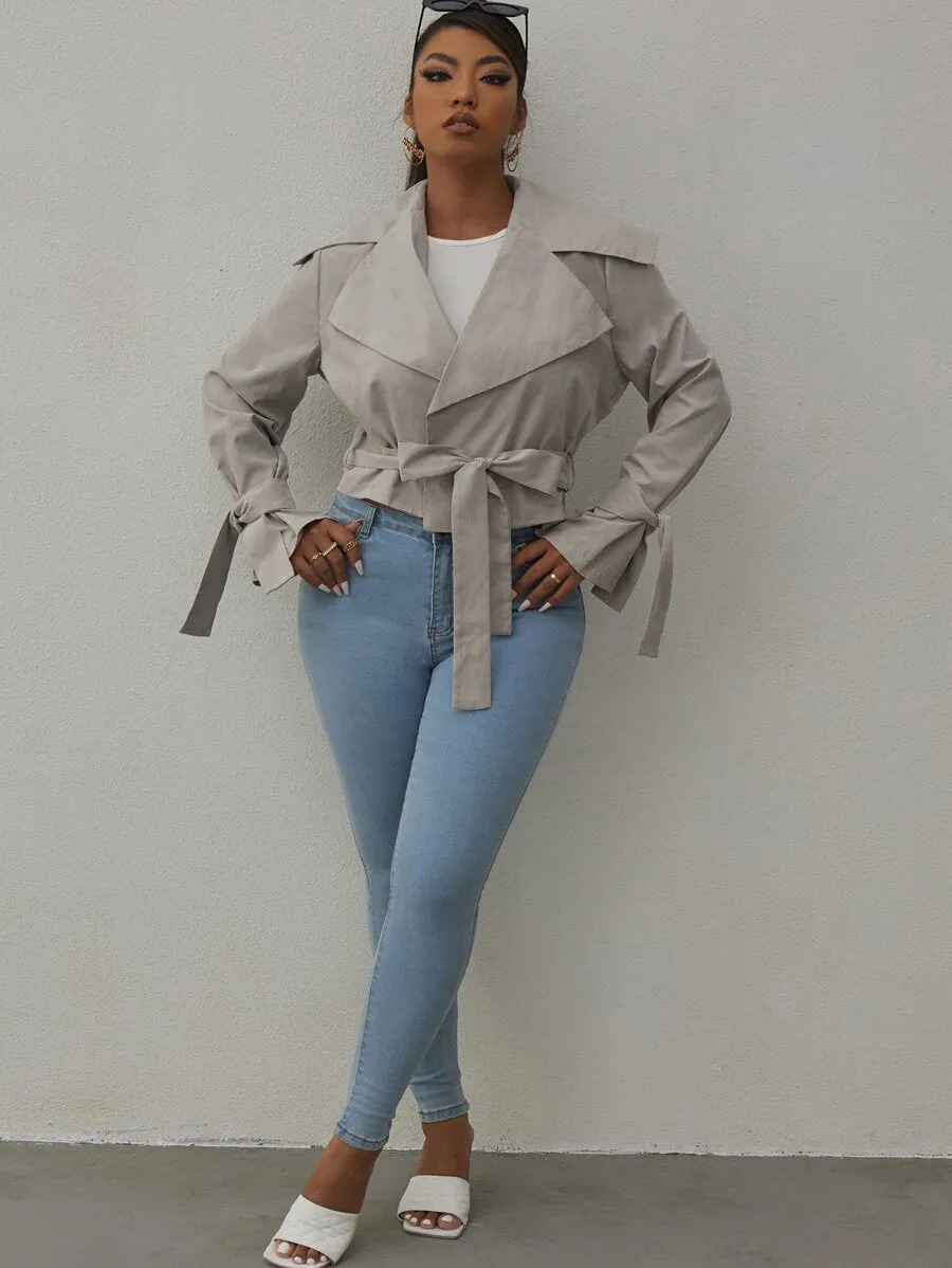 Capri Lapel Neck Belted Crop Jacket - Silver