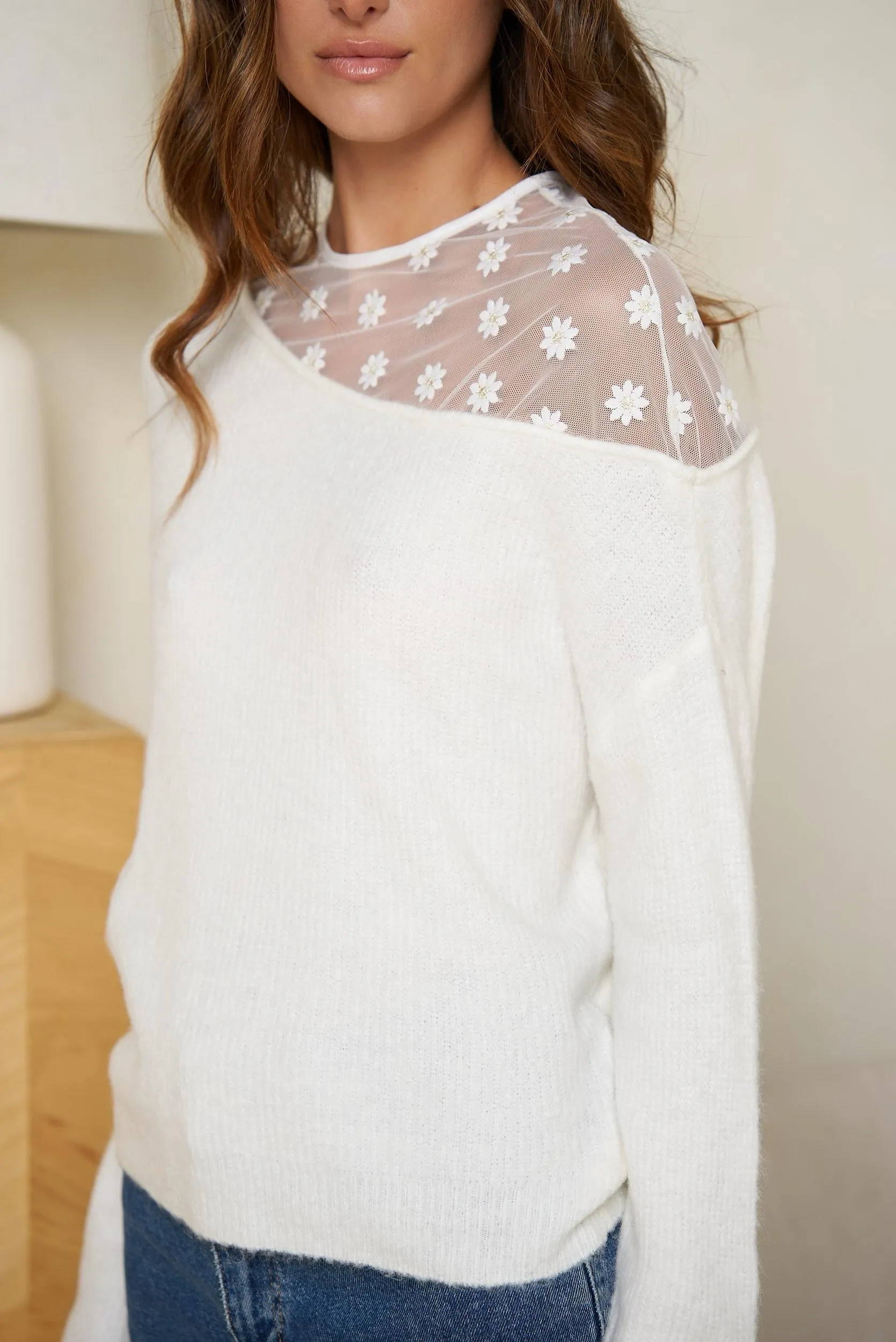 Dali White Knit