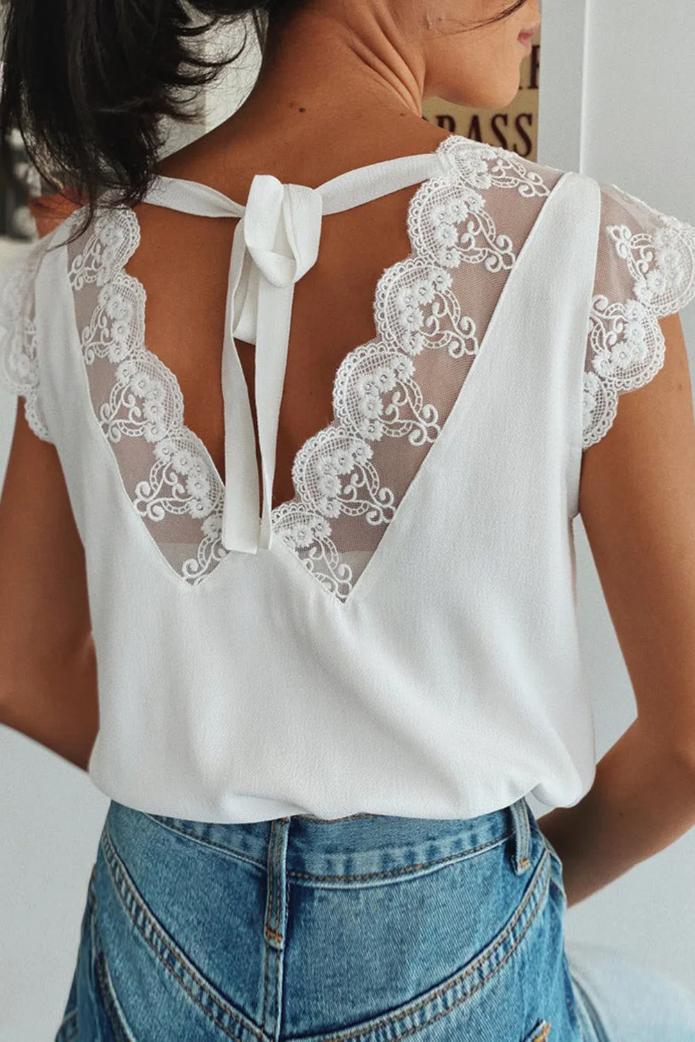 Scallop Lace Tie-Back V-Neck Blouse