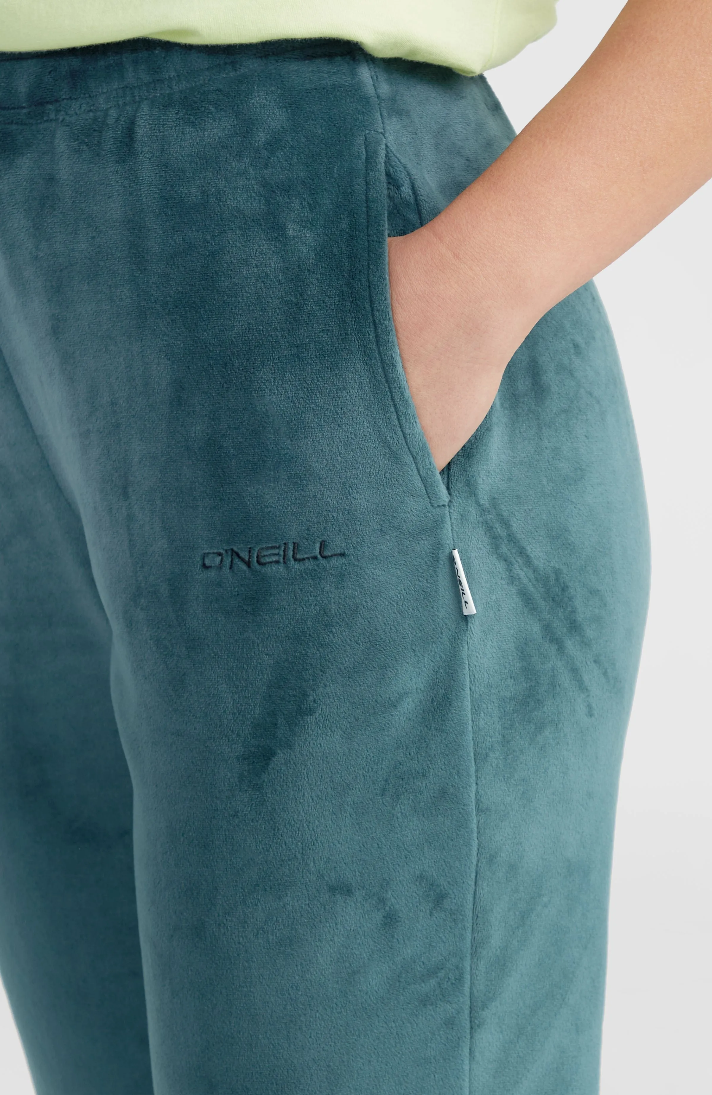 Velour Sweatpants | Alma Steel