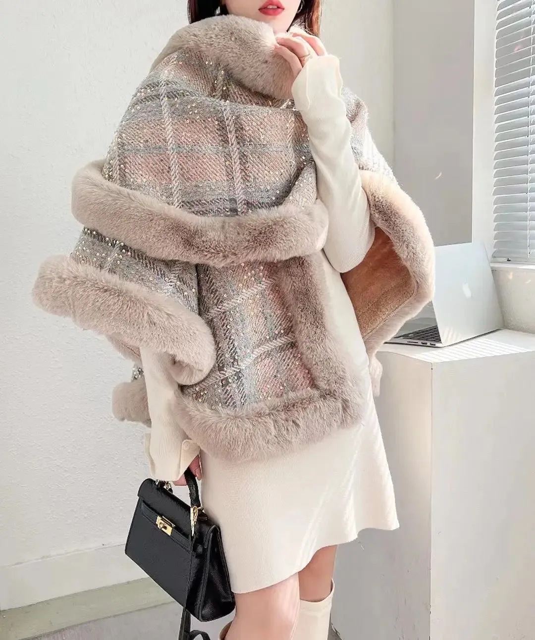 Winter Poncho Shawl Cloak Faux Fur Collar  Loose Cape  Streetwear Coats